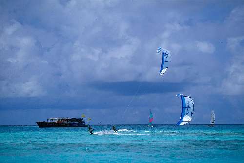 Crociera surf & kitesurf Maldive kait-2.jpg