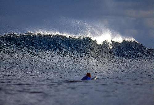 Crociera surf & kitesurf Maldive onda.jpg