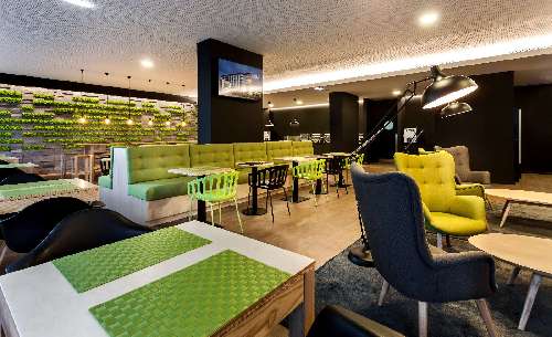 Azzorre neat-hotel-lounge.jpg