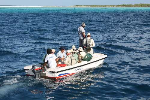 Crociera per pescatori Maldive getting-to-islands.jpg