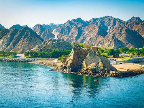 OMAN AUTENTICO muscat-day-01.jpg