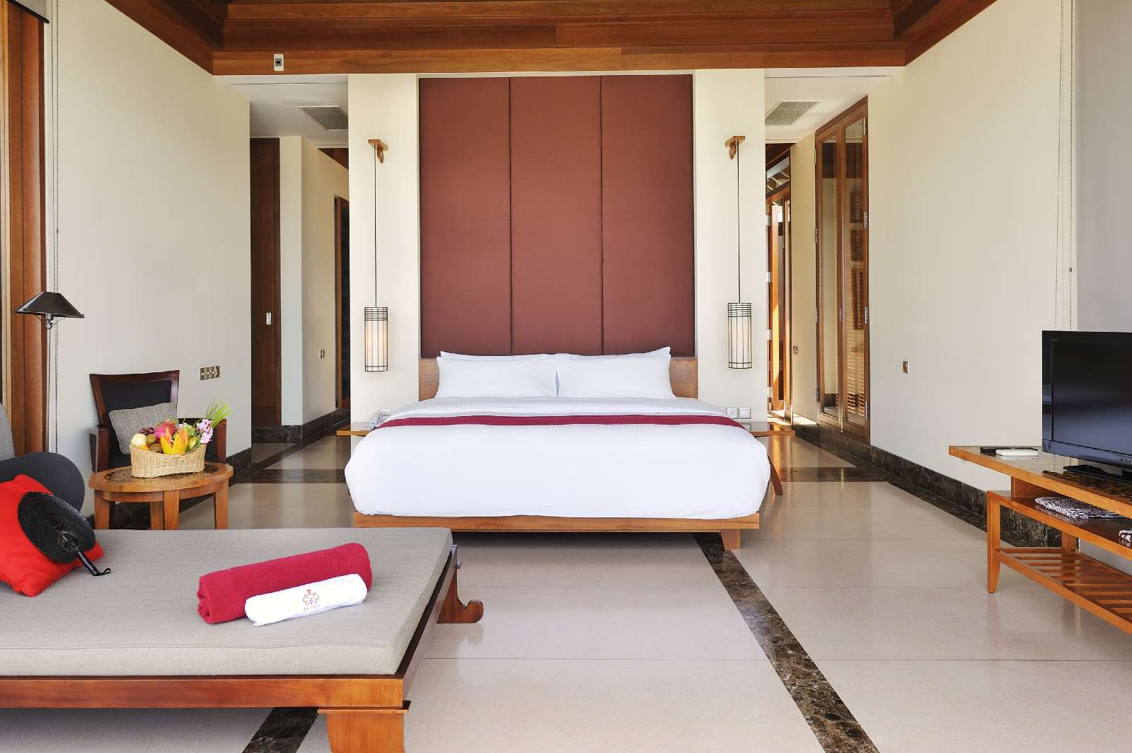Paradise Island Resort paradiseislandone-bedroom-ocean-suite-interior.jpg