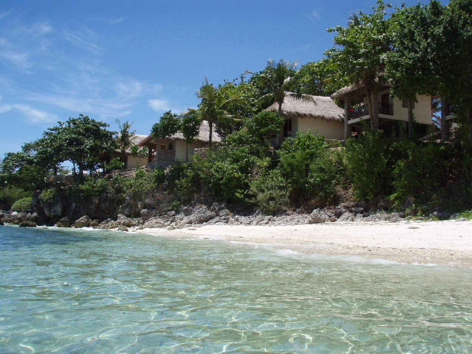 Malapascua – TEPANEE BEACH RESORT deluxe-e-spiaggia.jpg